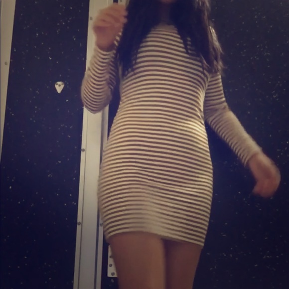 Forever 21 Striped Lace Up Dress - Picture 4 of 4